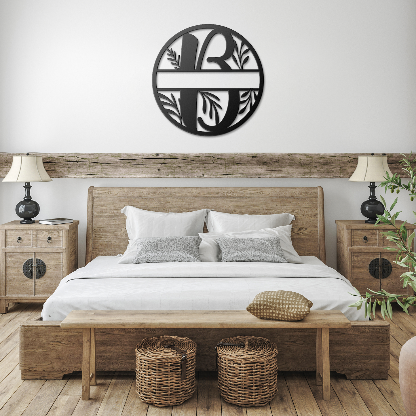 Floral_Split_Letter_B_Initial_and_Name__Black_Farmhouse_Bedroom_Mockup.png